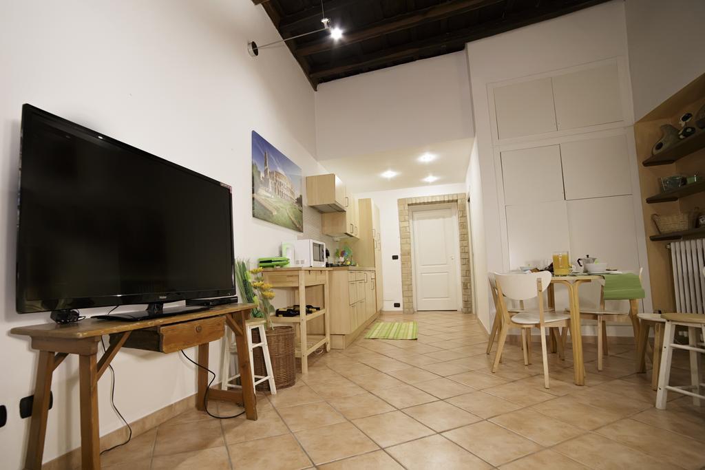 Coliseum Rome Apartments Cameră foto